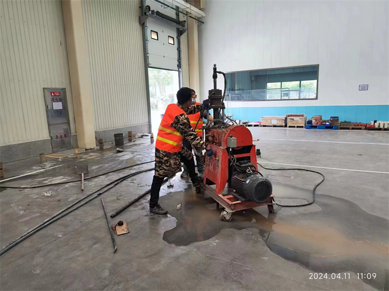 碑林厂房地面下沉塌陷注浆加固施工